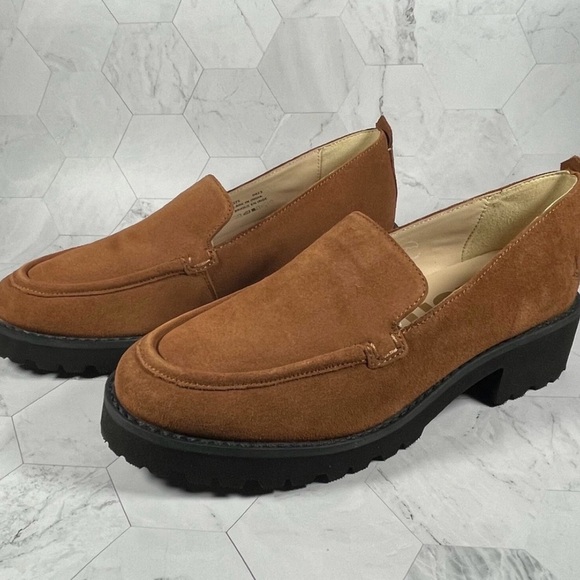 Hush Puppies Other - Hush Puppies Tan Suede Men's Slip-Ons